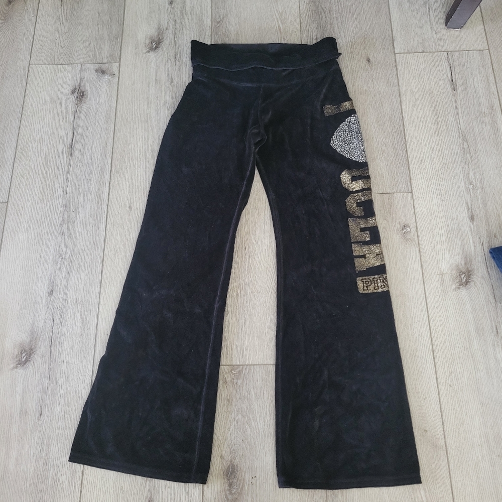 Victoria's Secret Pink Collegiate Collections Pants